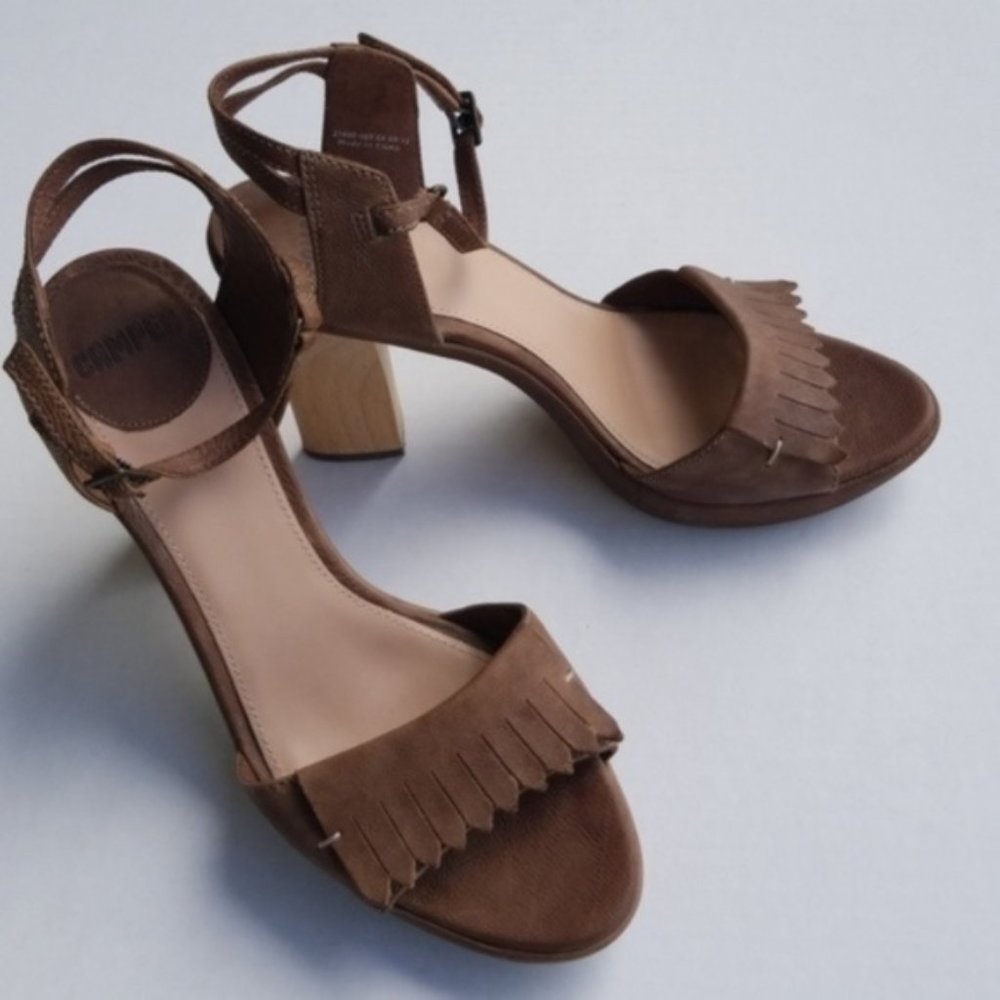 {Camper} Brown Distressed Chantal Wooden Heels